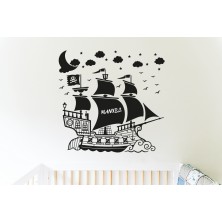Vinilo barco pirata + nombre
